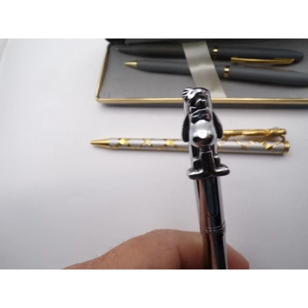Vintage Mechanical Pencil and Pen Sets Two‎ Tone Silver Gold Tone Engraved Case